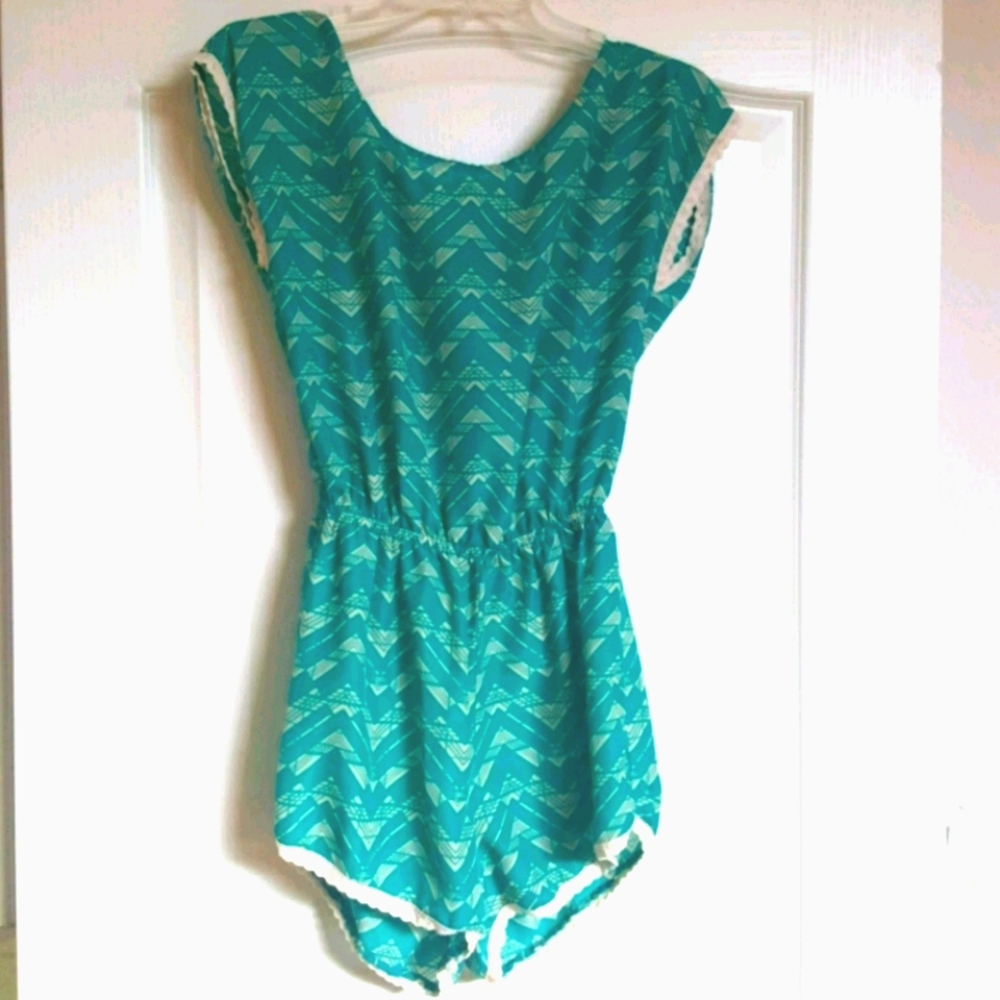 2/$10 Mimi Chica cute tie-back romper